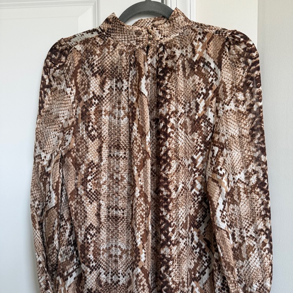 Blusa elegante en estampado animal print - H&M - Picture 5 of 6